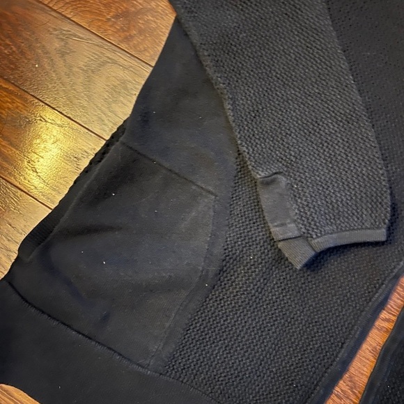 Vintage Y2K Lululemon Women’s Cardiagan Size 6 in Black - Picture 2 of 10